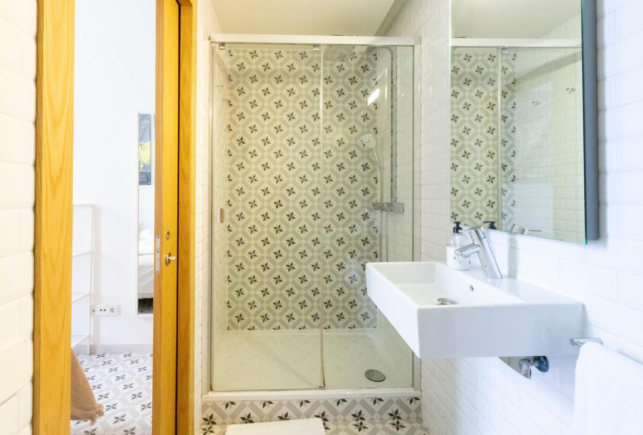 The Barcelona Centric Apt By Maison Pinata Екстер'єр фото