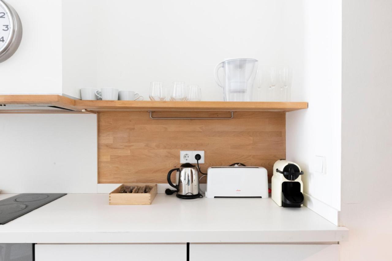 The Barcelona Centric Apt By Maison Pinata Екстер'єр фото