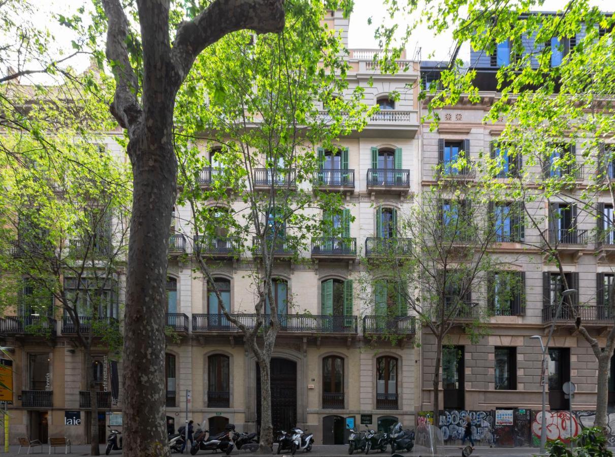 The Barcelona Centric Apt By Maison Pinata Екстер'єр фото